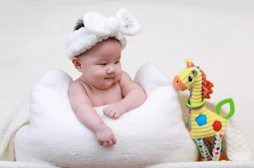 金坛宝宝发烧有眼屎