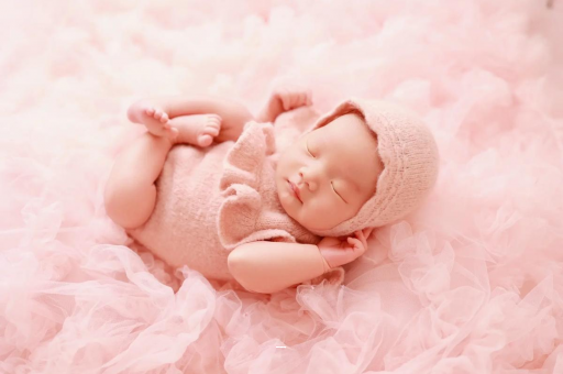 金坛宝宝几个月可以抬头 金坛宝宝几个月可以抬头